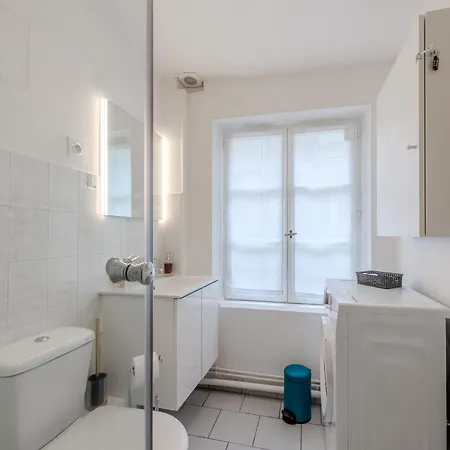 Hedone By Kleidos - Bel Appartement Dans Le Centre De Chateau-Thierry Exterior photo